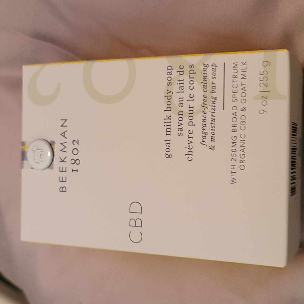 PURE GOAT MILK SOAP W/ 250 MG BROAD SPECTRUM ORGANIC CBD - BEEKMAN 1802